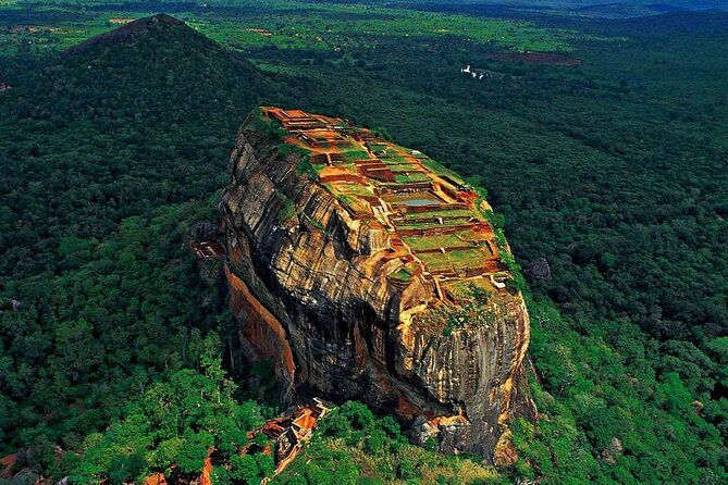 Day 04 – Sigiriya • Ritigala • Cobra Hood Cave • Kandy